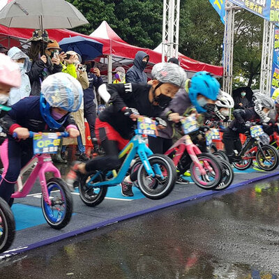 20220219板橋滑步車擺攤